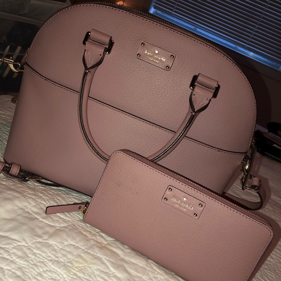 Kate Spade Wallet - Picture 4 of 4